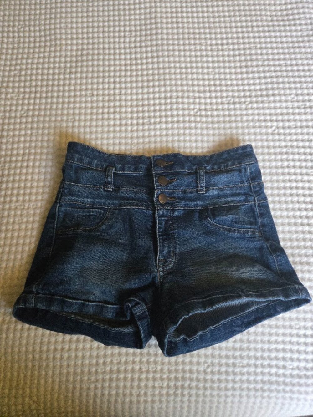 Refuge Women's Dark Wash High-Rise Button-Fly Denim Shorts Size 3